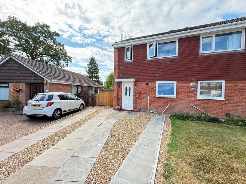 Pinedale Close Whitby